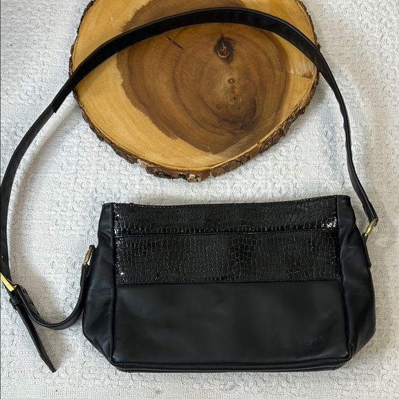 SAS Leather Bag Black Patent Leather Croc Pattern Trim Shoulder Purse Vintage - Picture 1 of 8